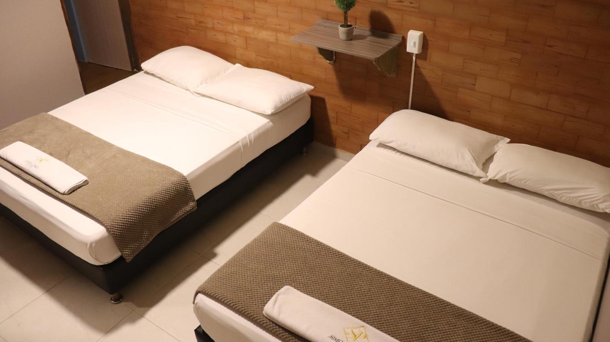 Hotel Simon Plaza ペレイラ エクステリア 写真