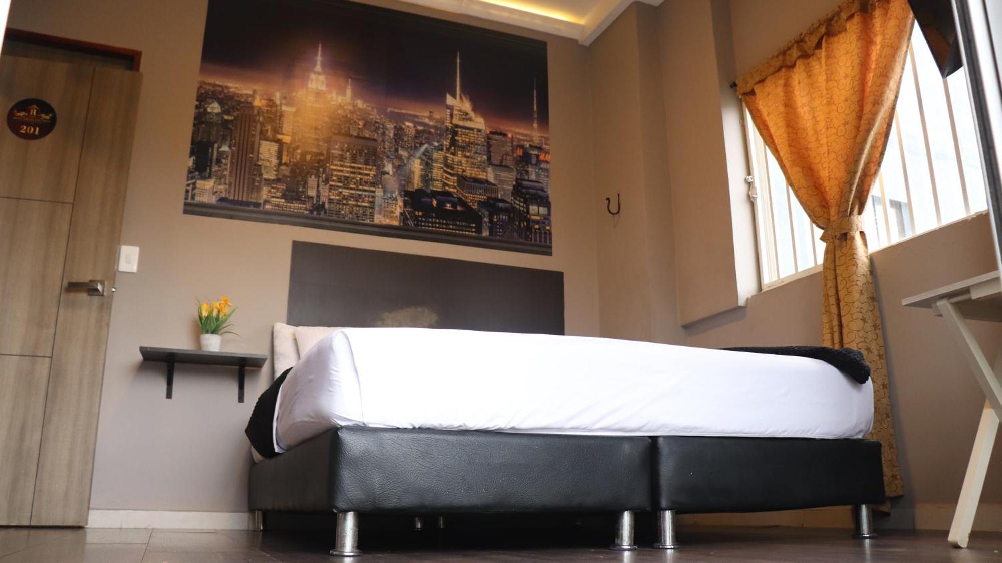 Hotel Simon Plaza ペレイラ エクステリア 写真