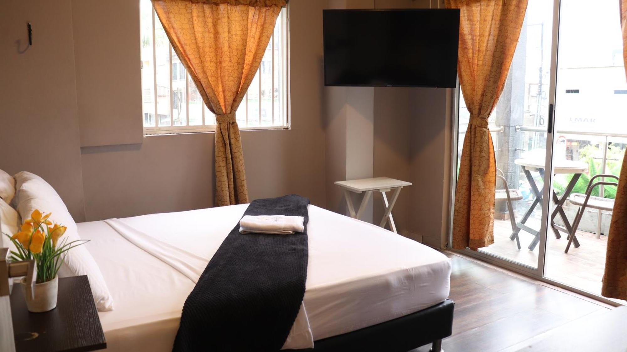Hotel Simon Plaza ペレイラ エクステリア 写真