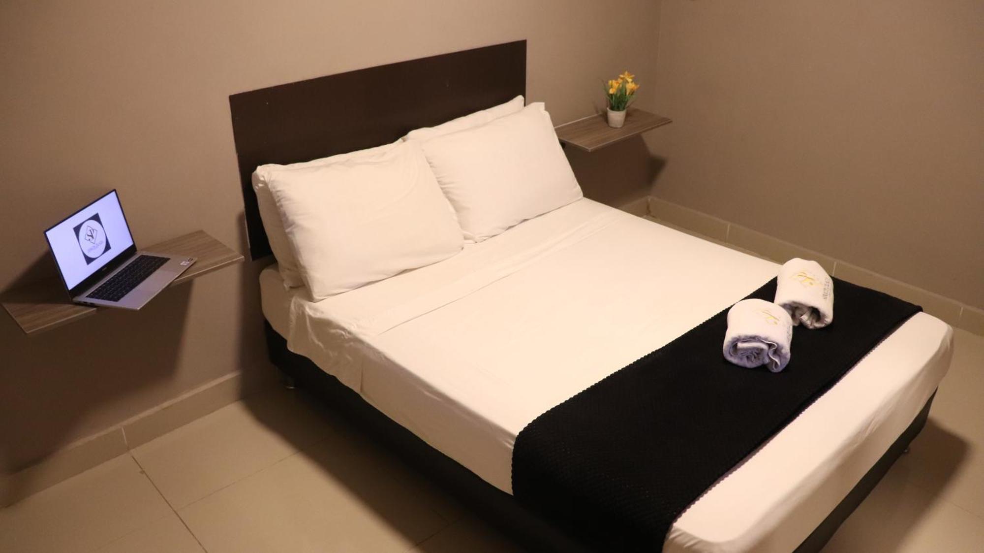 Hotel Simon Plaza ペレイラ エクステリア 写真
