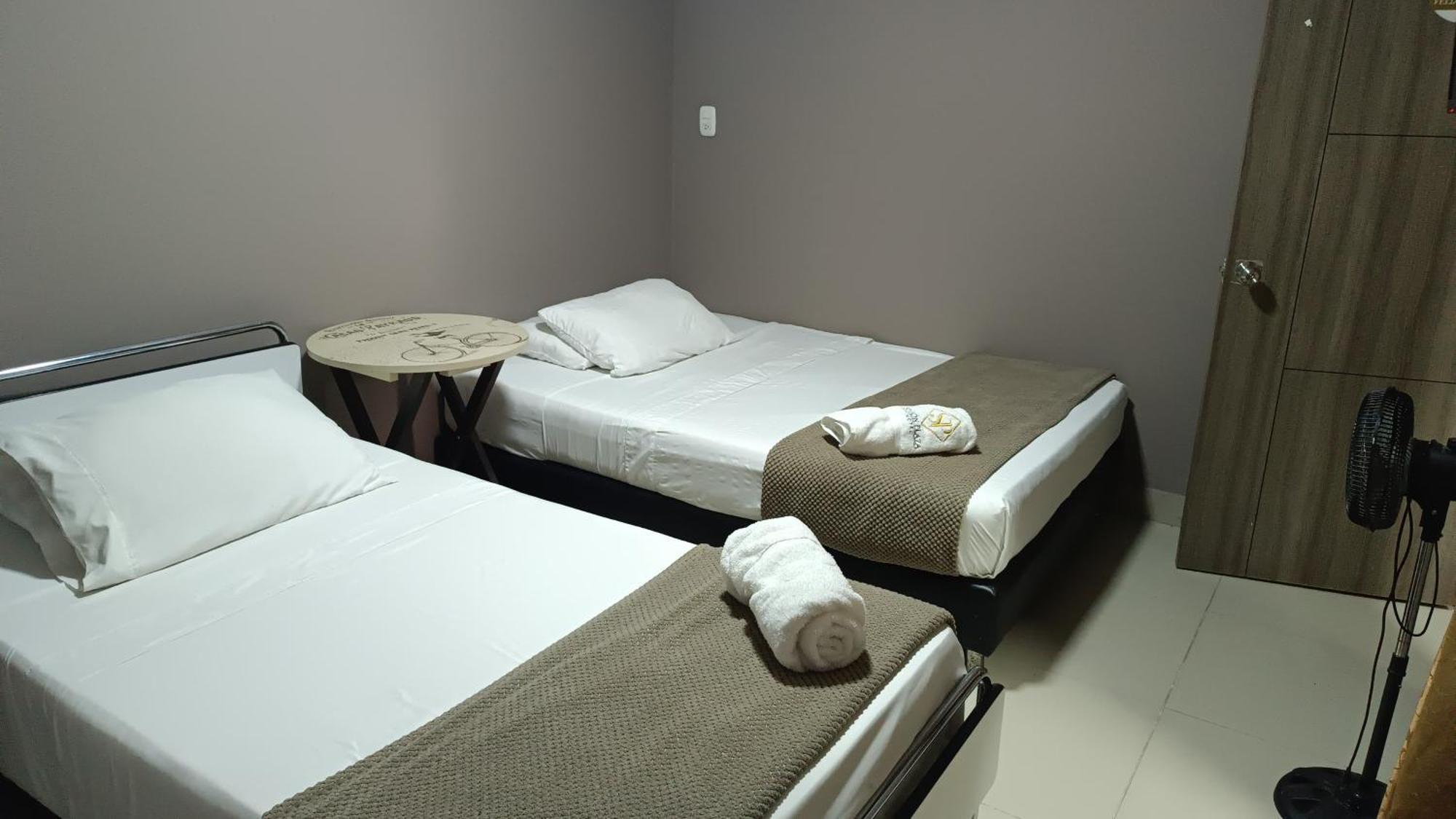 Hotel Simon Plaza ペレイラ エクステリア 写真