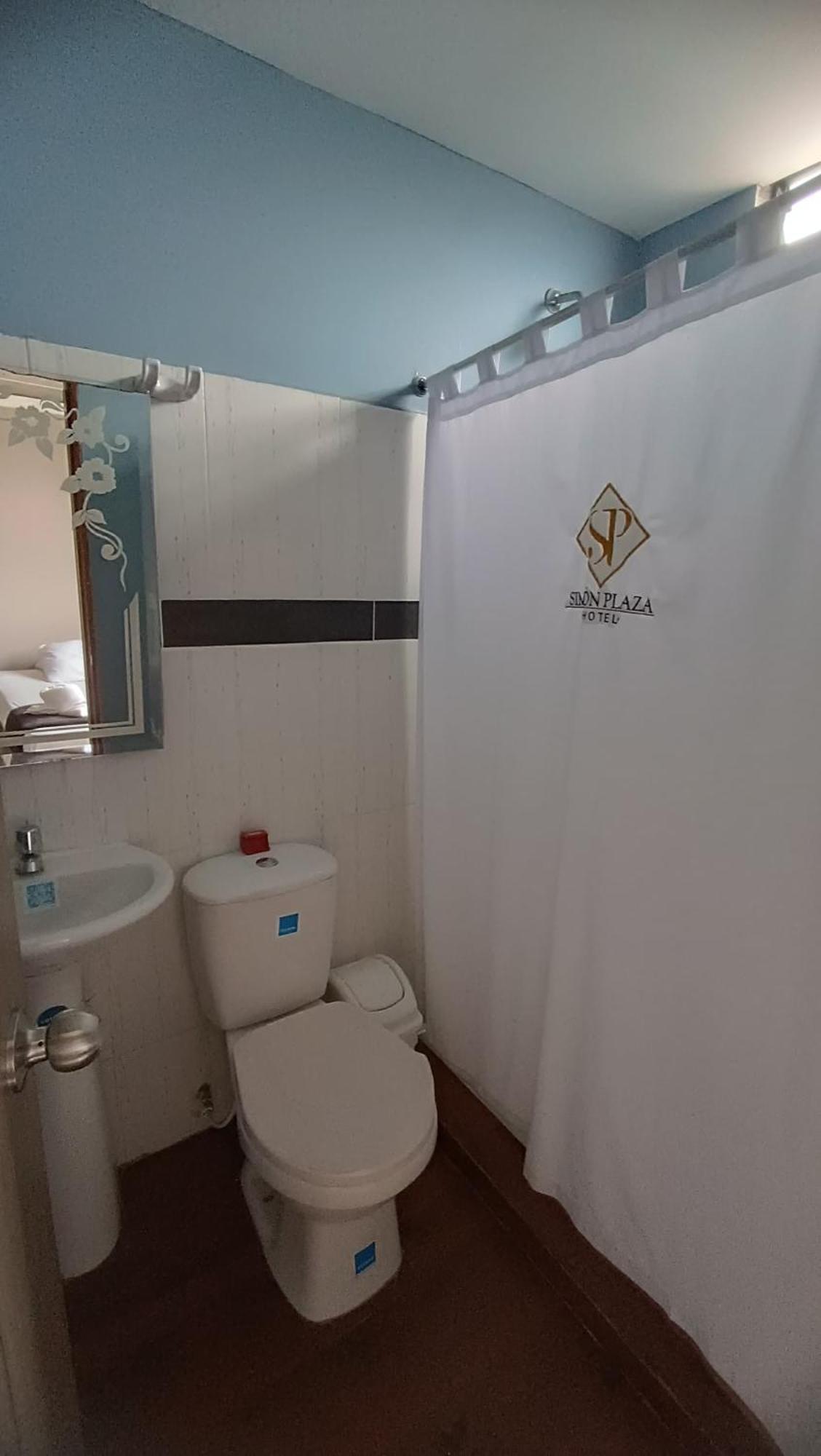 Hotel Simon Plaza ペレイラ エクステリア 写真